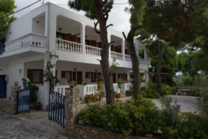 Maria Studios 