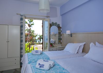 paradise hotel, alonissos, hotels, alonnisos